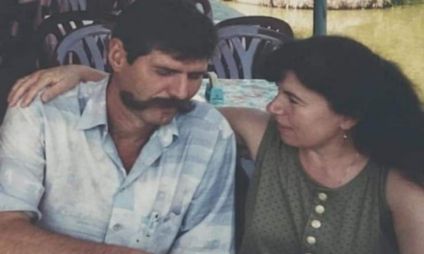 Dasma e pazakontë e Fehmi dhe Xhevë Lladrovcit, letra që i bëri të gjithë dasmorët të qajnë