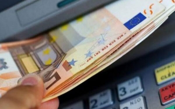 Konfirmohet nga SBAShK-u: Qeveria ende s’i ka ekzekutuar pagat për mësimdhënës