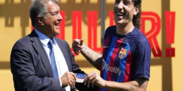 Bellerin, refuzoi dy oferta nga Italia dhe uli pagën vetëm për t’iu bashkuar Barcelonës