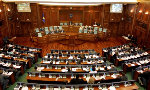 Opozita nuk ndërron qëndrim për Kodin Civil
