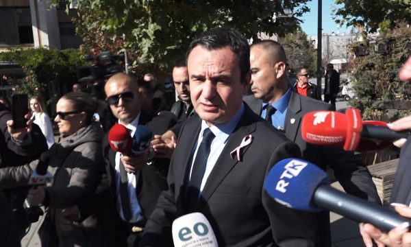 Targat dhe presioni ndërkombëtar, Kurti: Për këto do të flas nga Qeveria