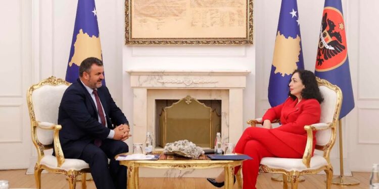 Presidentja takon Avokatin e Popullit, flasin për shqiptarët në Luginën e Preshevës