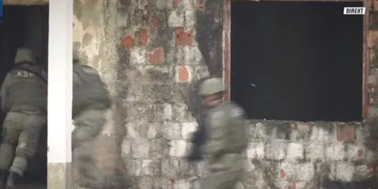 “M’i montuan rastet”| Ish-ushtari e padit FSK-në, kërkon rreth 100 mijë euro dëmshpërblim (VIDEO)