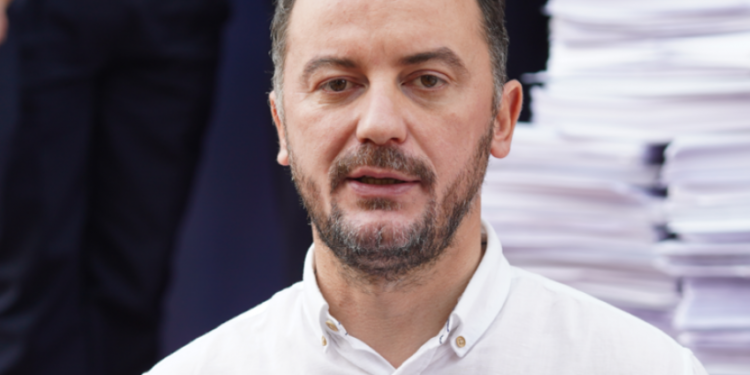 Molliqaj: Dialogu do përfundojë pa njohje reciproke, pa ulëse në OKB