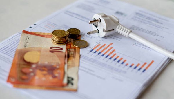 Publikohet kalkulatori: Ja sa është subvencionuar rryma nga Qeveria e Kosovës