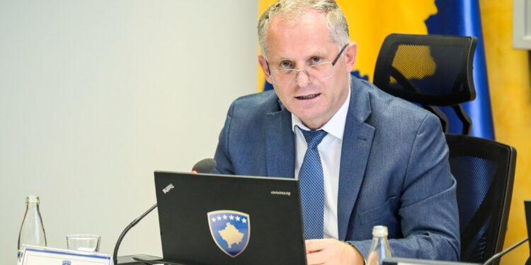 Bislimi: Mos liberalizimi i vizave, mungesë e vullnetit të përkushtimit nga BE-ja