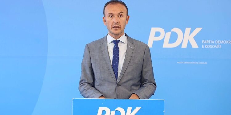 Mustafa: Kosova po zbrazet e po varfërohet – Qeveria Kurti po jeton jashtë realitetit ekonomik