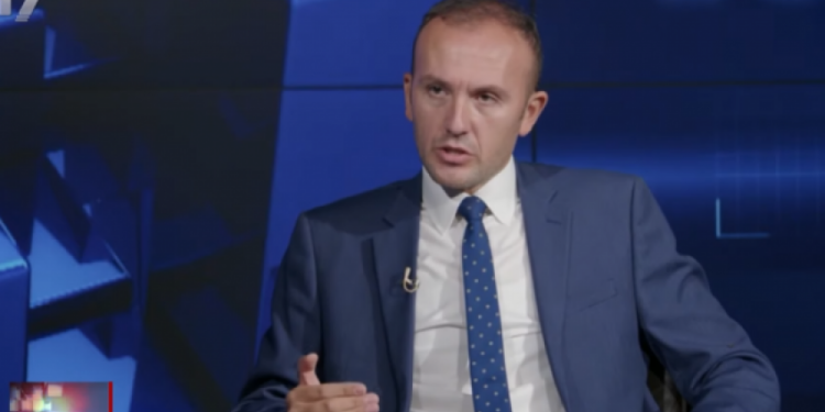 Arben Mustafa i PDK’së: Qytetarët po jetojnë shumë më keq, qeveria po manipulon me interpretimin e shifrave