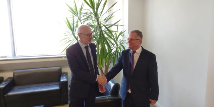 Ambasadori francez pas takimit me Bislimin: Bisedë e mirë, në të gjitha çështjet e interesit të përbashkët
