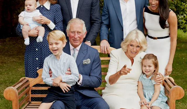 Princi William ua ka bërë të qartë fëmijëve se Camilla nuk është gjyshja e tyre