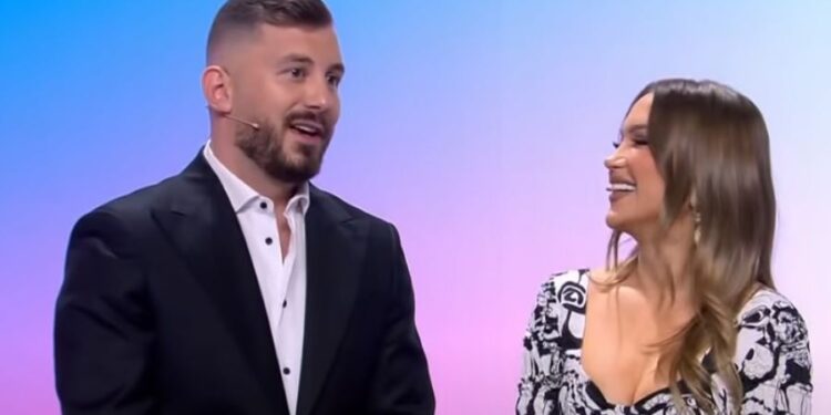 Lori Hoxha i jep fund një herë e mirë dyshimeve për lidhjen me Romeo Veshajn