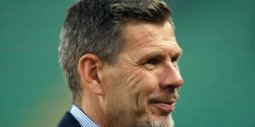 Legjenda e futbollit kroat dhe zyrtari i UEFA-s, Boban e viziton Kosovën