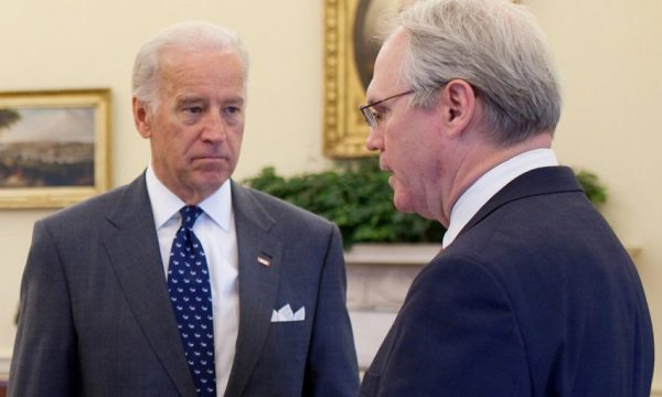 Amerika i bën presion Serbisë me një hartë të Evropës