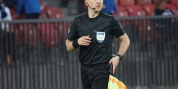 Gjyqtarit shqiptar i besohet ndeshja në Champions League