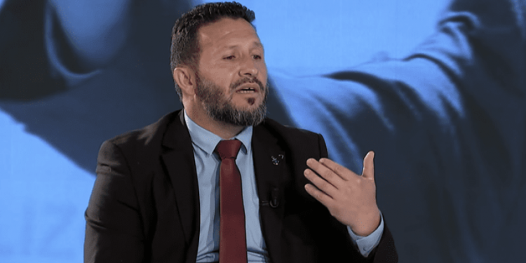 Sefaj – Kusari Lilës: Ajo e ka kollaj, nesër bëhet zëdhënëse e pushtetit tjetër prapë