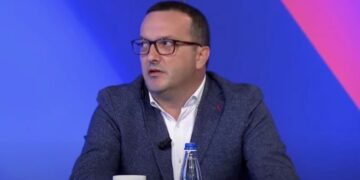 Profesori i Ekonomisë: Nuk ka rritje të numrit të të punësuarve