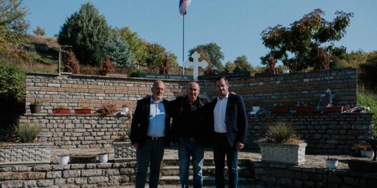 Vazhdon propaganda e eurodeputetit francez kundër UÇK-së
