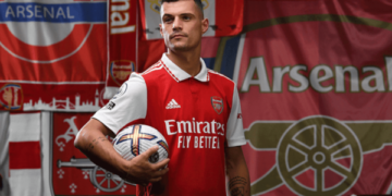 Arsenali nuk e ka ndërmend ta shesë Granit Xhakën
