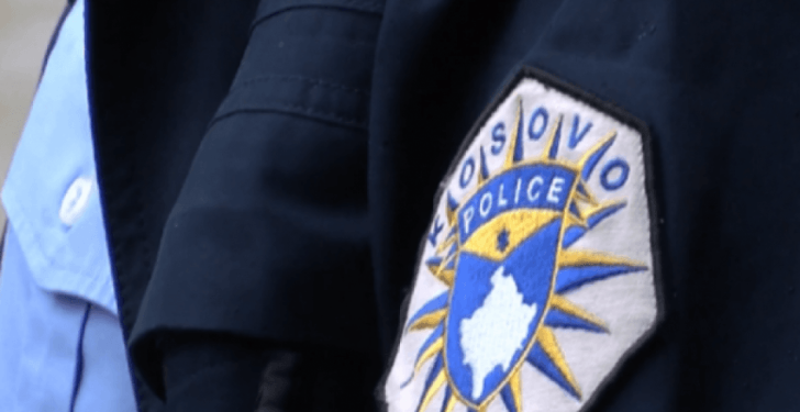 Policia flet për të shtënat me armë para Ministrisë së Tregtisë, rasti cilësohet si “vrasje në tentativë”