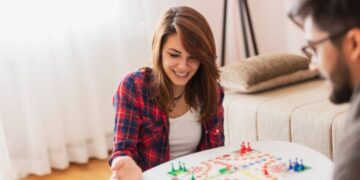 Këto lojëra në çift mund të forcojnë edhe më shumë marrëdhënien tuaj