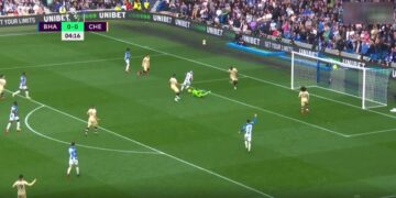 I jashtëzakonshmi Trossard ‘tmerron’ mbrojtjen e Chelsea, shënon gol të bukur