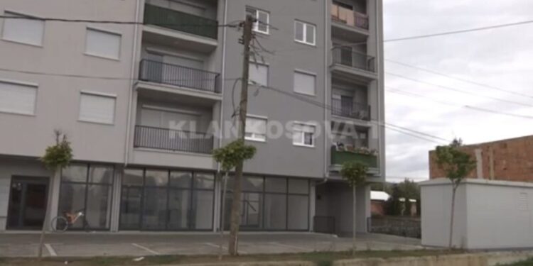 11 vjeçarja që vdiq pasi ra nga kati i 4-të i banesës, vuante nga një sëmundje!