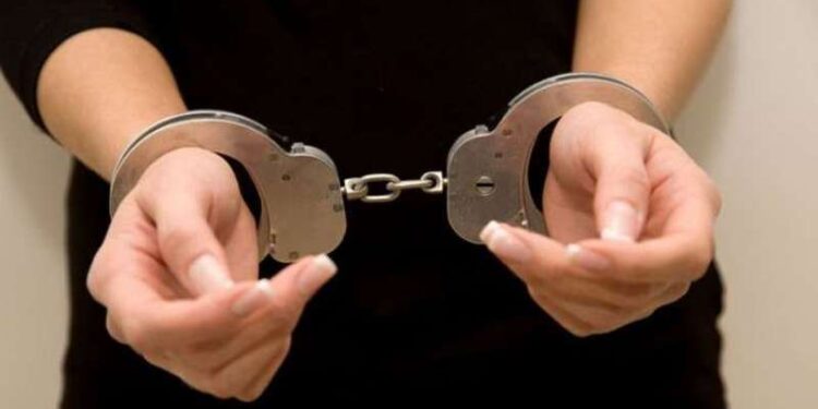 Arrestohen një grua dhe tre burra në Skenderaj për marrje me prostitucion