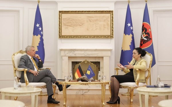 Osmani dhe ambasadorët e Gjermanisë, Italisë dhe Sllovenisë flasin për liberalizimin e vizave
