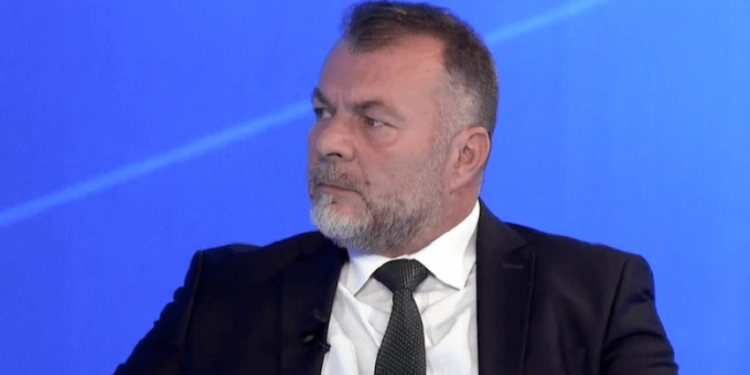 Paçarizi për videon e VV-së: Mesazhi i saj është ‘nëse nuk dorëzoheni, ne ju shkelim’