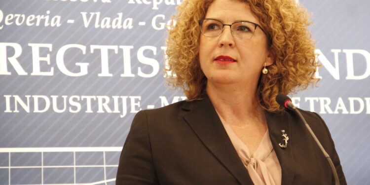 Ngritet aktakuzë kundër ministres Rozeta Hajdari