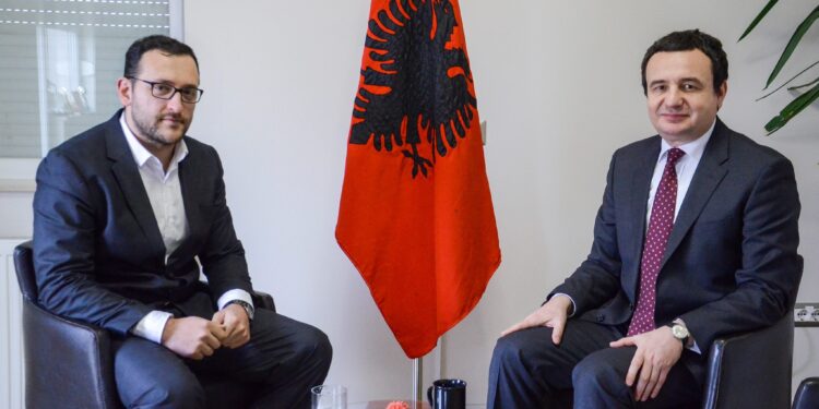 Çudira nga Vetëvendosje – Anëtari i respektuar nga Kurti uron për ditëlindje diktatorin Enver Hoxha