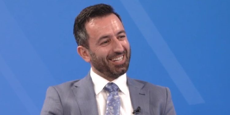 Basha mbetet jashtë kryesisë së VV-së në Ferizaj