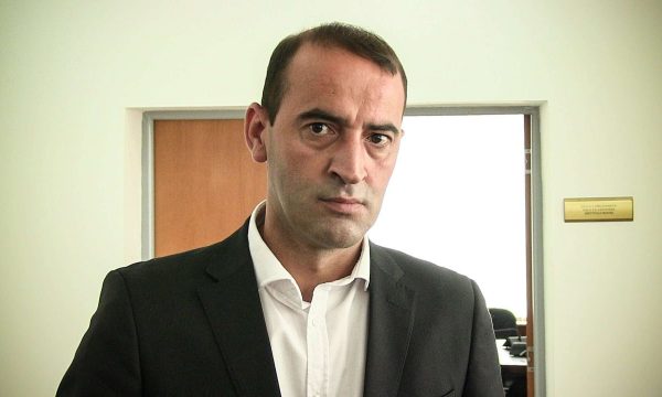 Daut Haradinaj ankohet: 4 orë pa rrymë në kryeqytet
