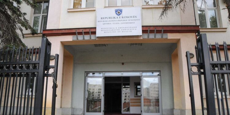 OSHP-ja gjobit Ministrinë e Shëndetësisë, kërkon heqjen e licencës për shefin e prokurimit për shkeljet në tenderin për furnizim me Insulina