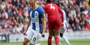 Liverpooli barazon me Brightonin, Chelsea mposht Crystal Palace