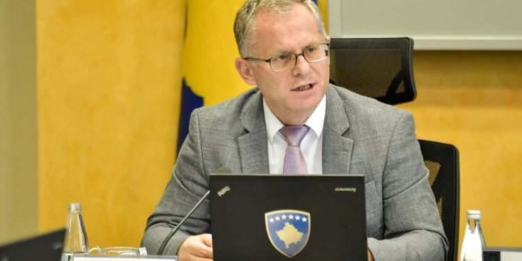 Qytetarët në krizë, Bislimi: Nuk ka dyshime për rritje ekonomike, e kam listën ku janë shtuar 35 mijë vende të reja pune