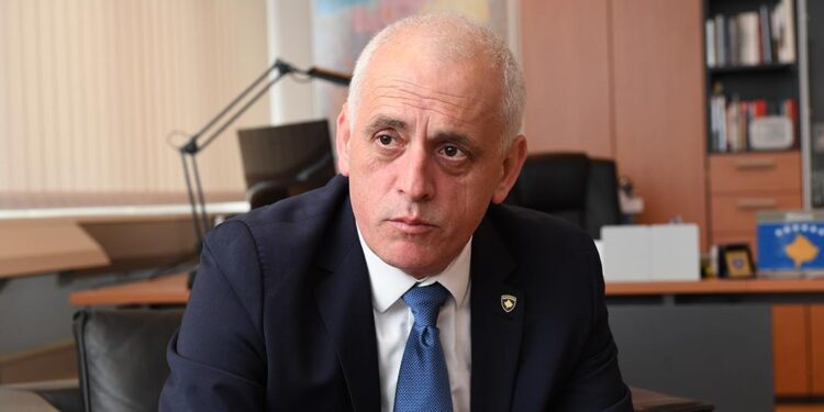 Ish-ambasadori i Kosovës falënderon Ramën: Kombit shqiptar do t’i hiqet një njollë e paqenë