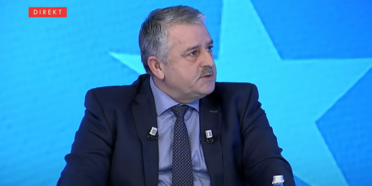 Veliu: Qeveria e mashtrimit me qëllim që t’i tregojnë “muskujt” i la pa bukën e gojës mbi 20 mijë familje
