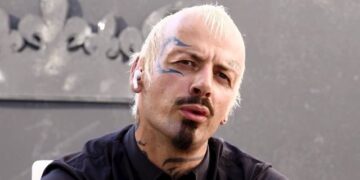 Ky është emri i vërtetë i Vali Carleonës