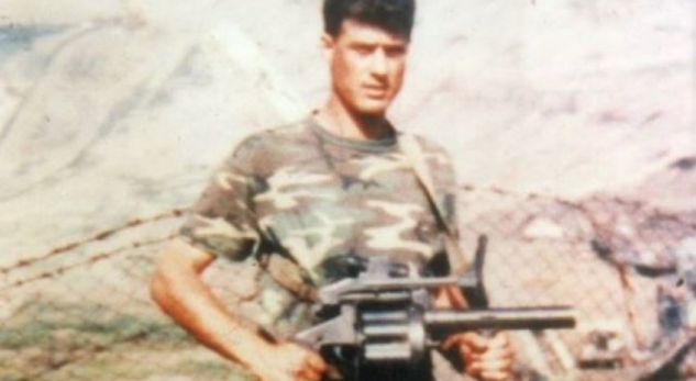 Geci: Hashim Thaçi ishte pjesë e celulave të para të UÇK-së, e koordinoi sulmin mbi forcat serbe në Runik në ’93-ën
