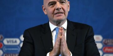 Kupa e Botës futet në mes, FIFA kërkon armëpushim për një muaj mes Rusisë dhe Ukrainës