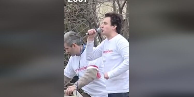 VV-ja rikthen video të 2007-ës të Kurtit për Asociacionin: Po dojnë me maru kancer mrena që ka me kontrollu Serbia