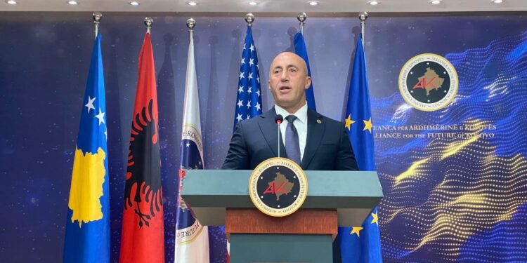 Rezoluta katër pikëshe e AAK-së/Haradinaj thirrje Kurtit: Tërhiqe vendimin për targat deri në marrëveshjen finale!