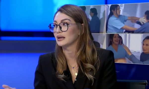 Kërcënohet me jetë aktorja që e publikoi videon e sulmit ndaj të moshuarës në Pejë