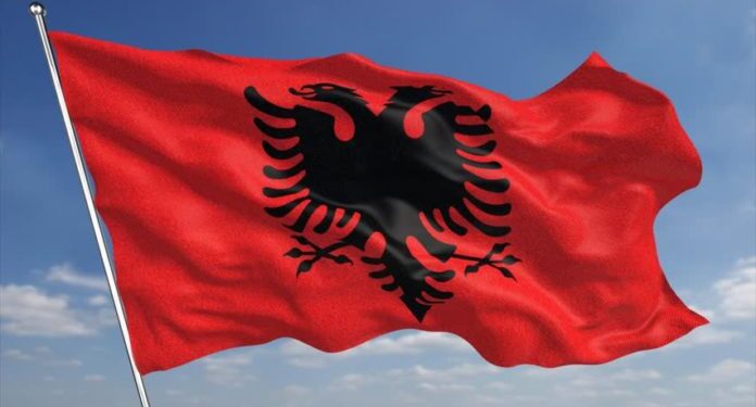 E hëna ditë pushimi në Kosovë për nder të 28 Nëntorit (Dokument)