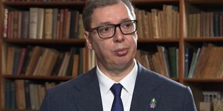 Dramatizon dhe ekzagjeron Vuçiqi: Kurti bën çfarë të dojë, po përkrahet nga Gjermania dhe Britania