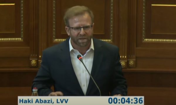 Abazi kritikon Qeverinë edhe në Kuvend: Po miratojmë buxhet pa strategji për energjinë