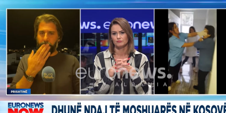 Gazetari kosovar përlotet derisa raporton për rrahjen e të moshuarës nga infermierja