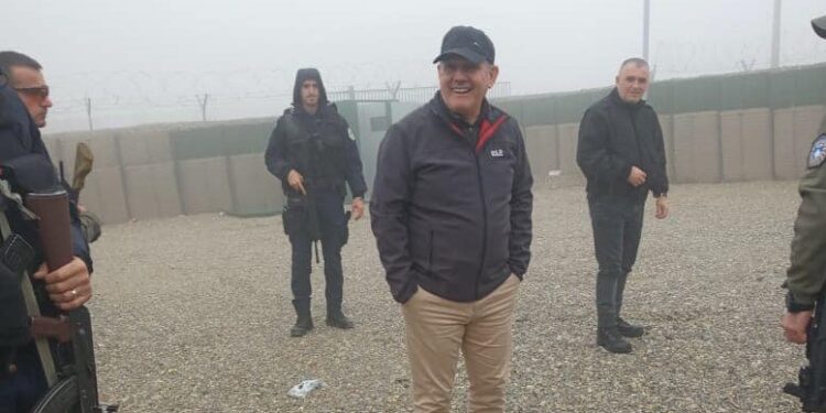 Sveçla me duar në xhepa në Bërnjak: Policia po i kryen detyrat në tërë territorin e Republikës