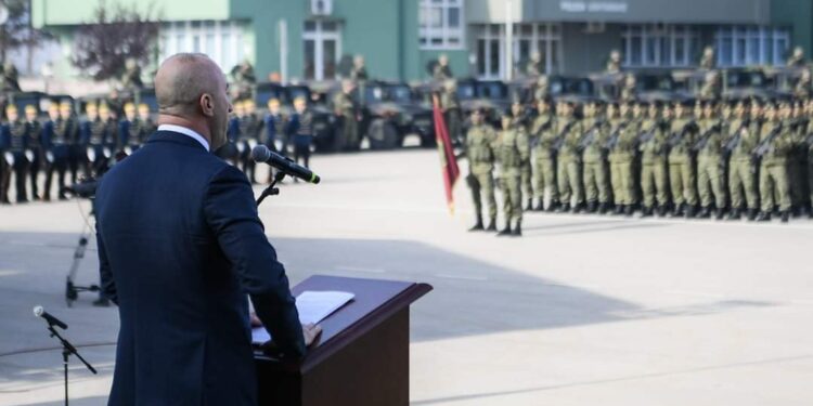 Haradinaj uron Festat e Nëntorit: Përulemi përjetësisht para të rënëve për liri të të gjitha kohërave